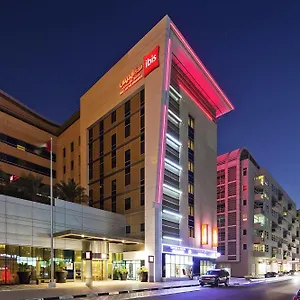 Ibis Mall Avenue Отель