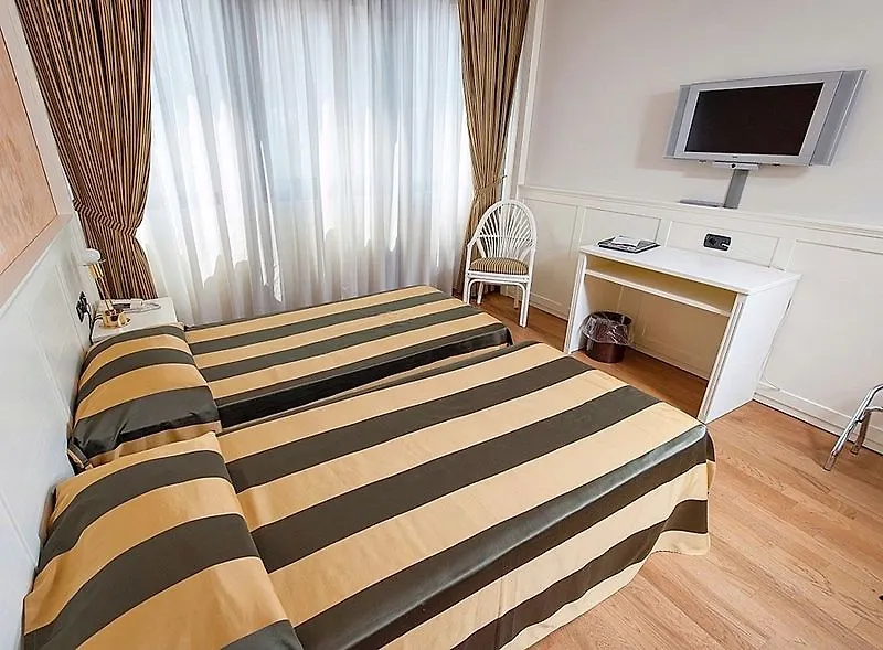 San Marino Hotel Dubai 2*,  United Arab Emirates